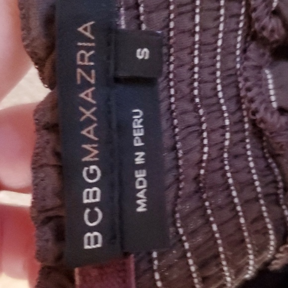 BCBG flowy ruched back tank top - Picture 2 of 3